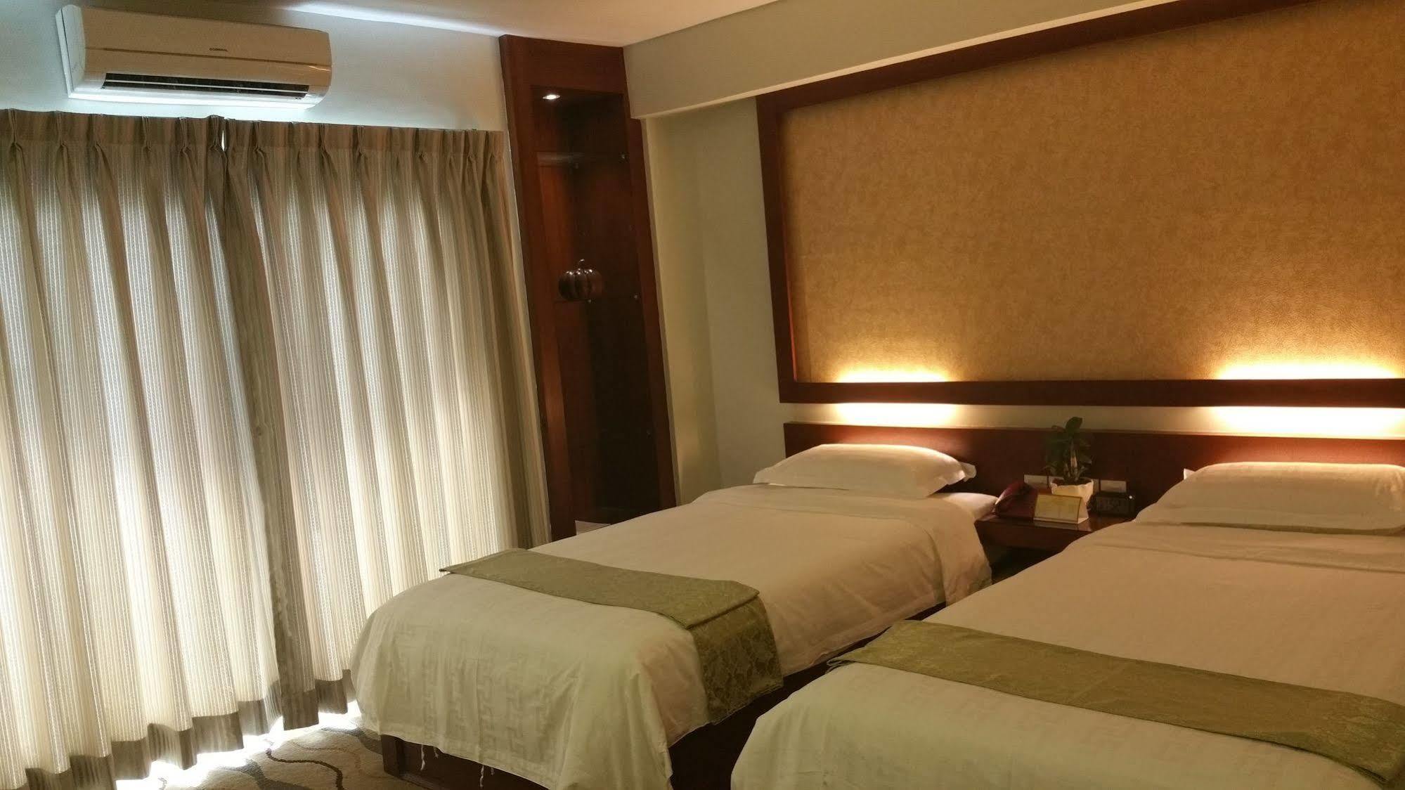 Star Hotel